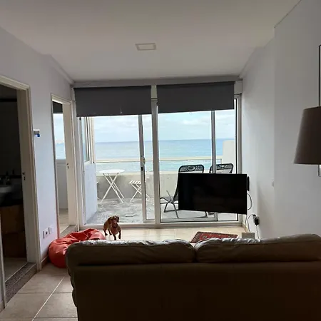 Line * Las Palmas de Gran Canaria